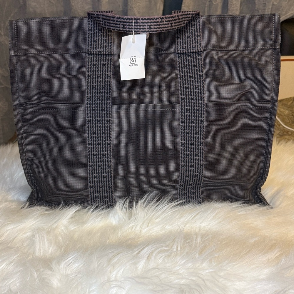 Hermes Herline Charcoal Black -Graphite Gray MM Tote Bag